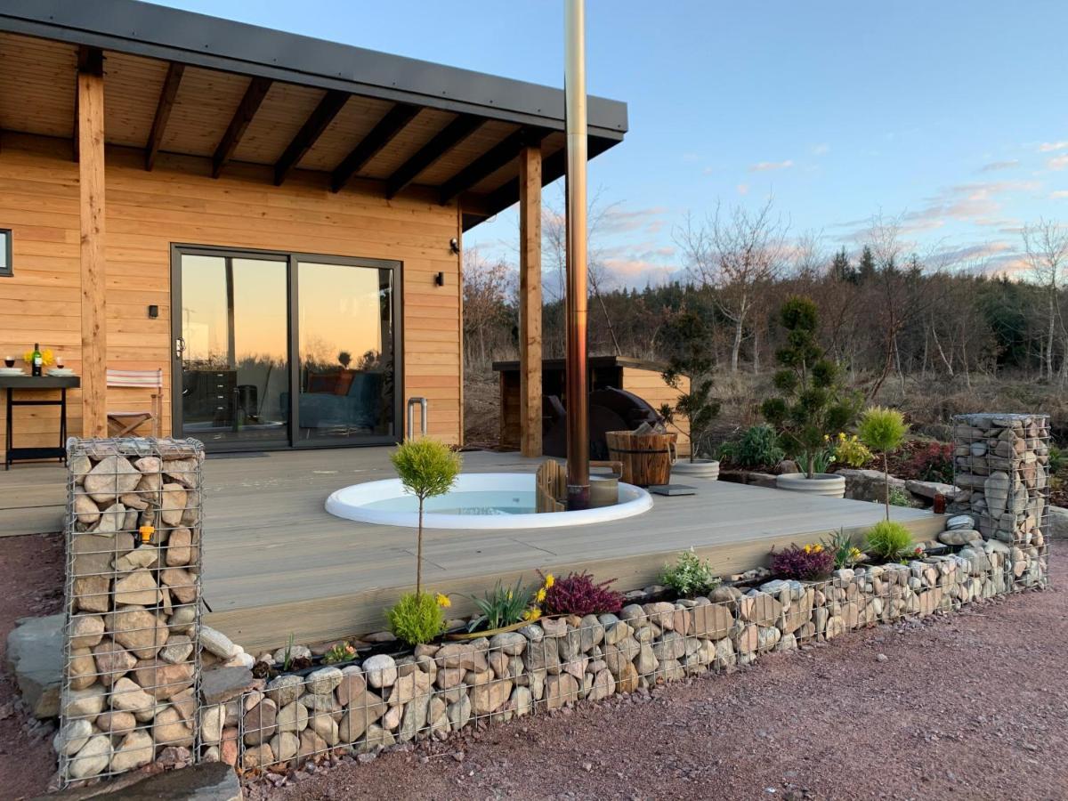 Peaceful Bothy Retreat Villa Nairn Exterior photo